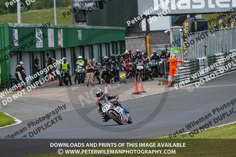 enduro digital images;event digital images;eventdigitalimages;mallory park;mallory park photographs;mallory park trackday;mallory park trackday photographs;no limits trackdays;peter wileman photography;racing digital images;trackday digital images;trackday photos